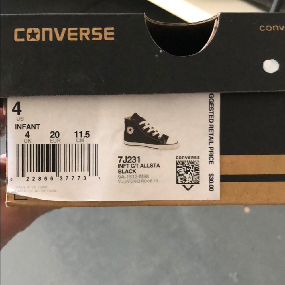 Converse sneakers - Picture 3 of 3